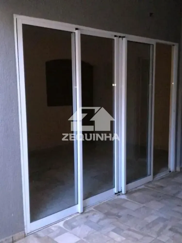 Casa, 3 quartos, 200 m² - Foto 3