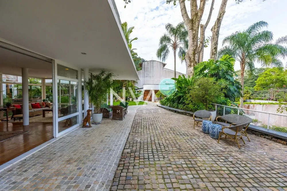 Casa, 5 quartos, 1416 m² - Foto 2