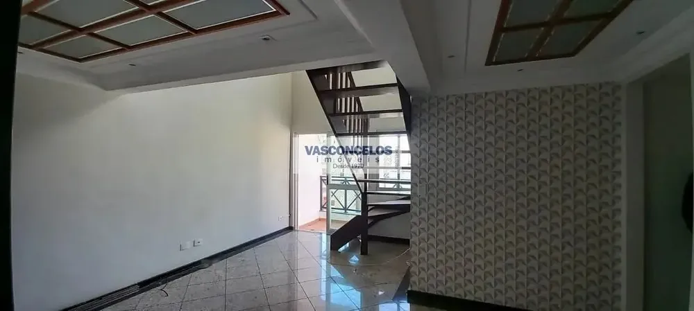 Apartamento, 3 quartos, 210 m² - Foto 1