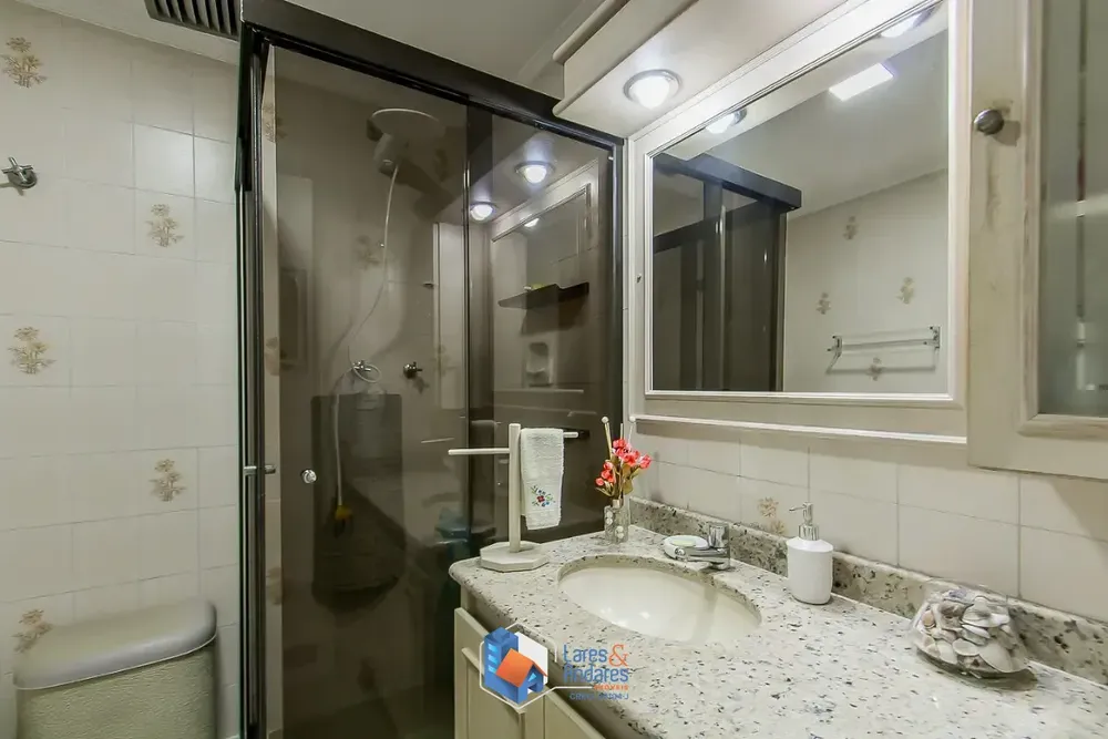 Apartamento, 3 quartos, 140 m² - Foto 2