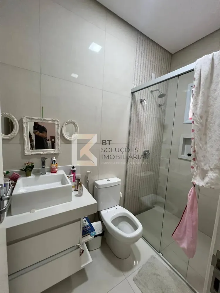 Casa, 3 quartos, 183 m² - Foto 2