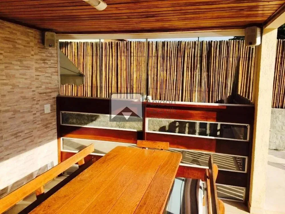 Casa, 3 quartos, 236 m² - Foto 34