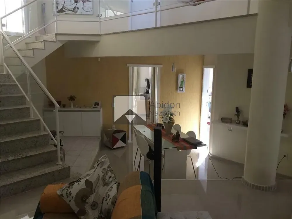Casa, 3 quartos, 236 m² - Foto 8