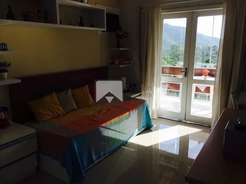 Casa, 3 quartos, 236 m² - Foto 24