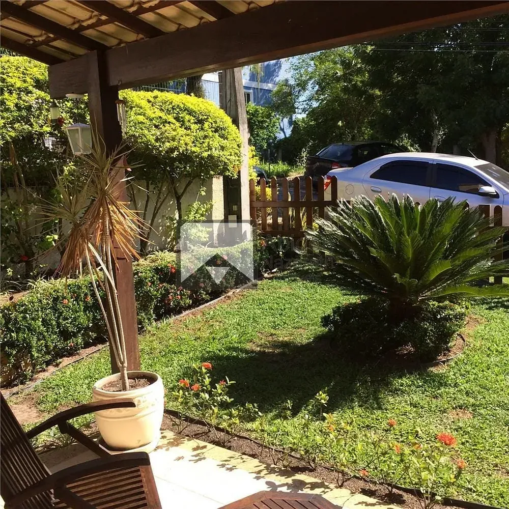 Casa, 3 quartos, 236 m² - Foto 2