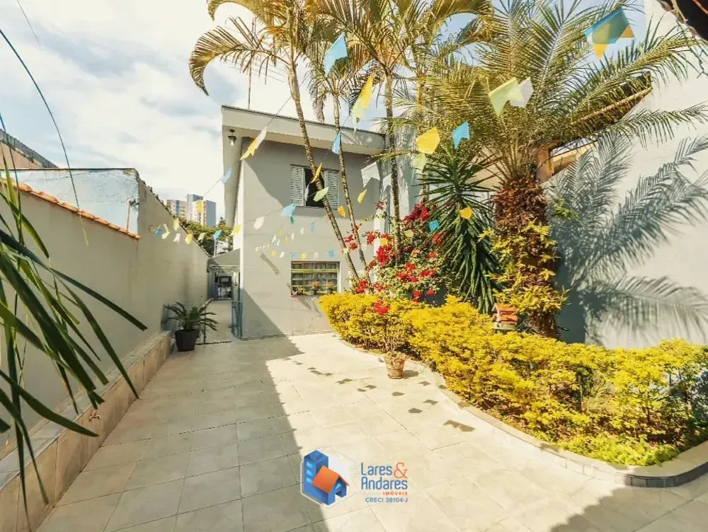 Sobrado, 3 quartos, 176 m² - Foto 1