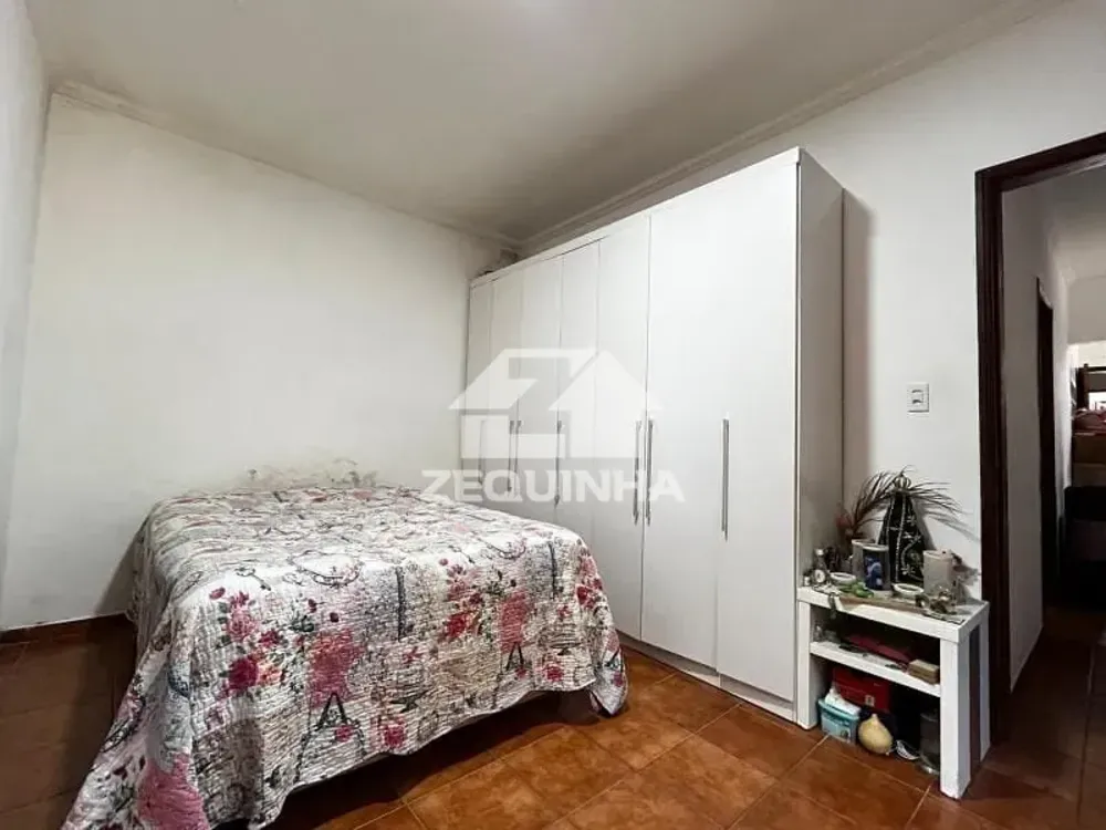 Casa, 3 quartos, 260 m² - Foto 3