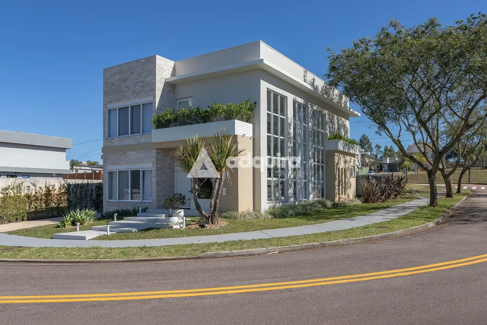 Casa, 3 quartos, 237 m² - Foto 2