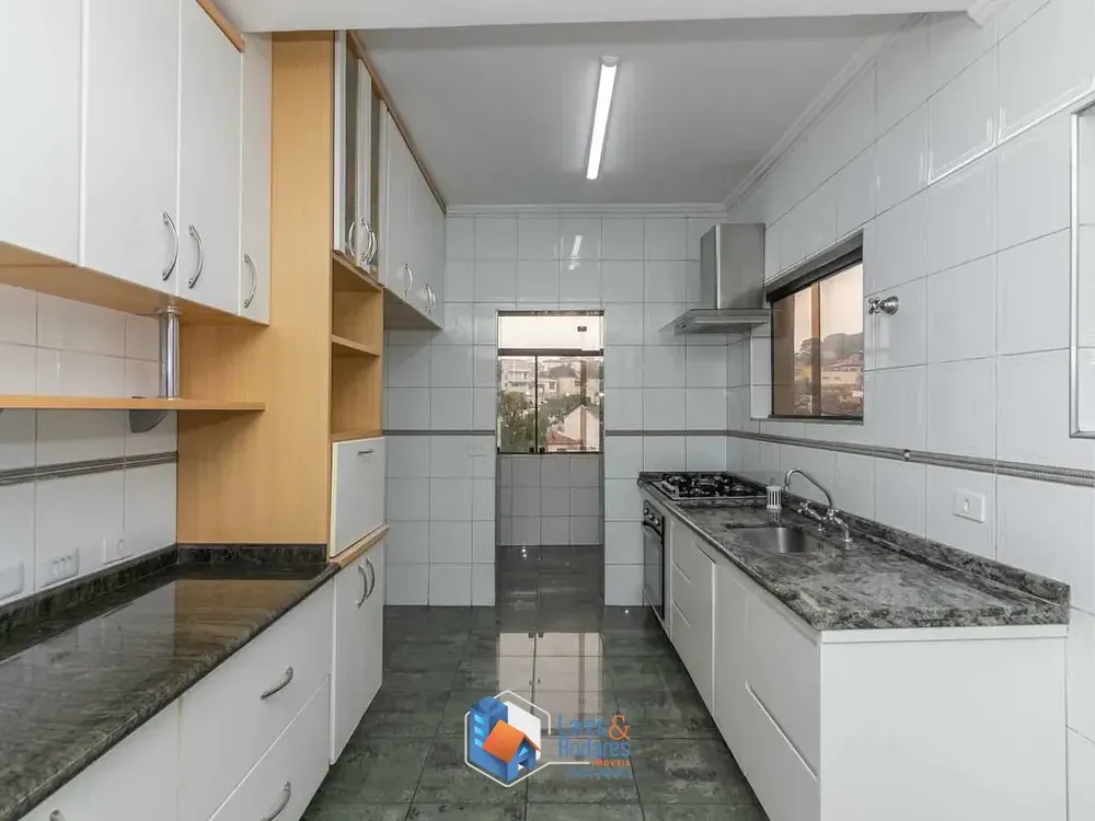 Casa, 4 quartos, 217 m² - Foto 1
