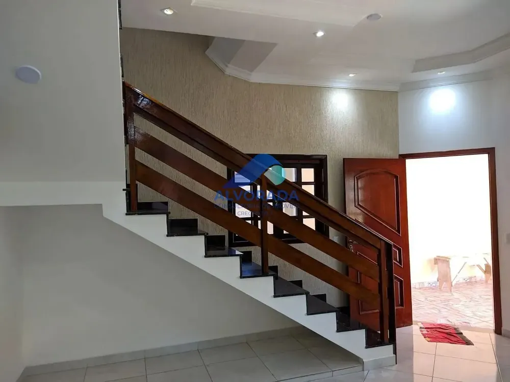 Sobrado, 4 quartos, 219 m² - Foto 4