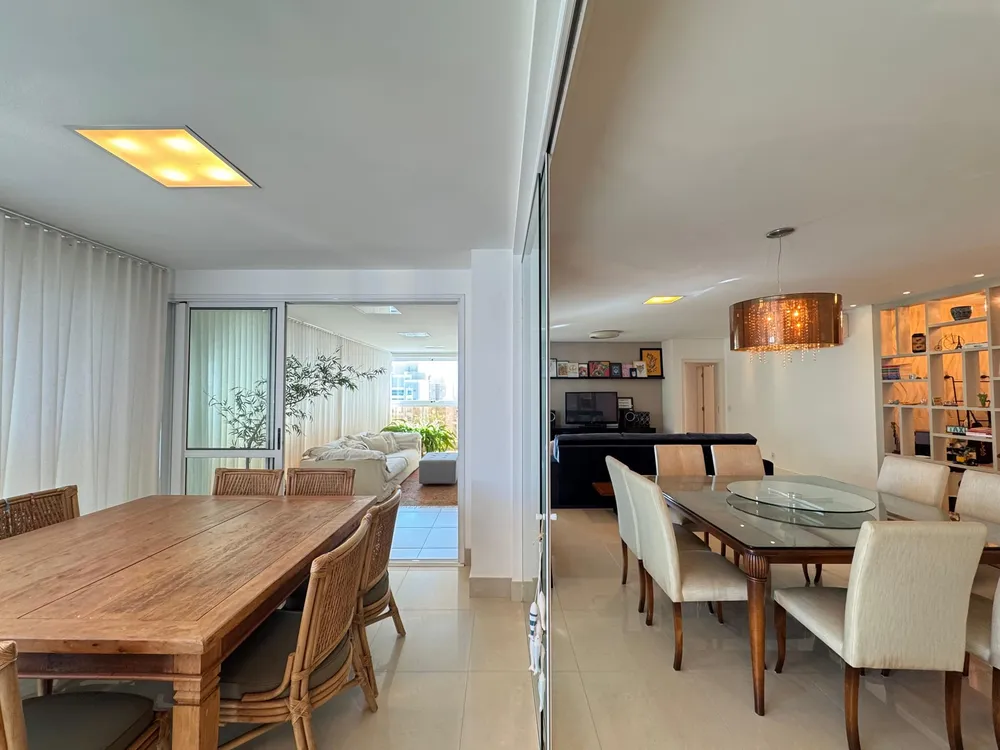 Apartamento, 3 quartos, 220 m² - Foto 2