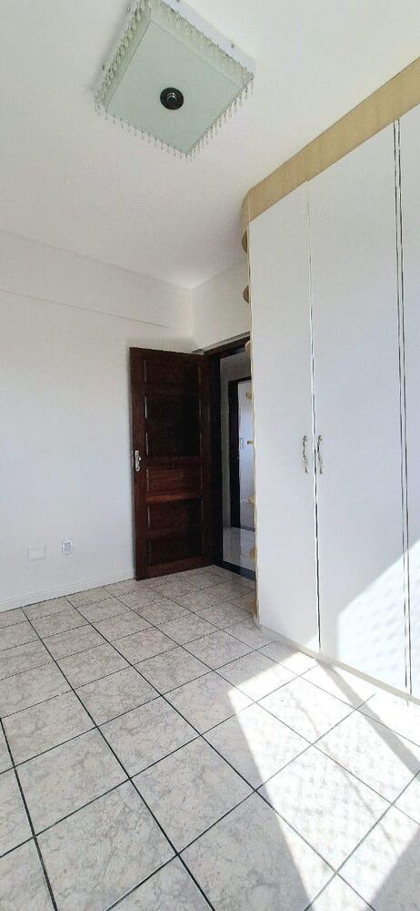 Apartamento à venda com 3 quartos, 92m² - Foto 9