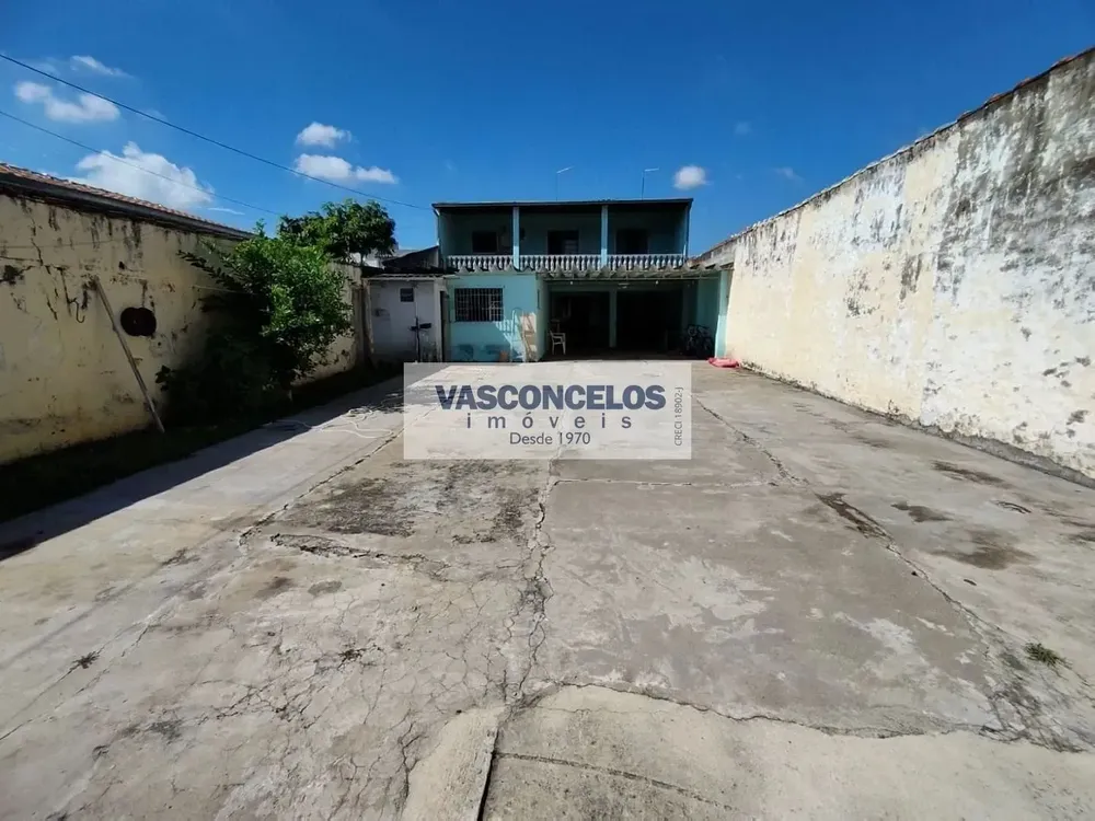 Casa, 3 quartos, 216 m² - Foto 2