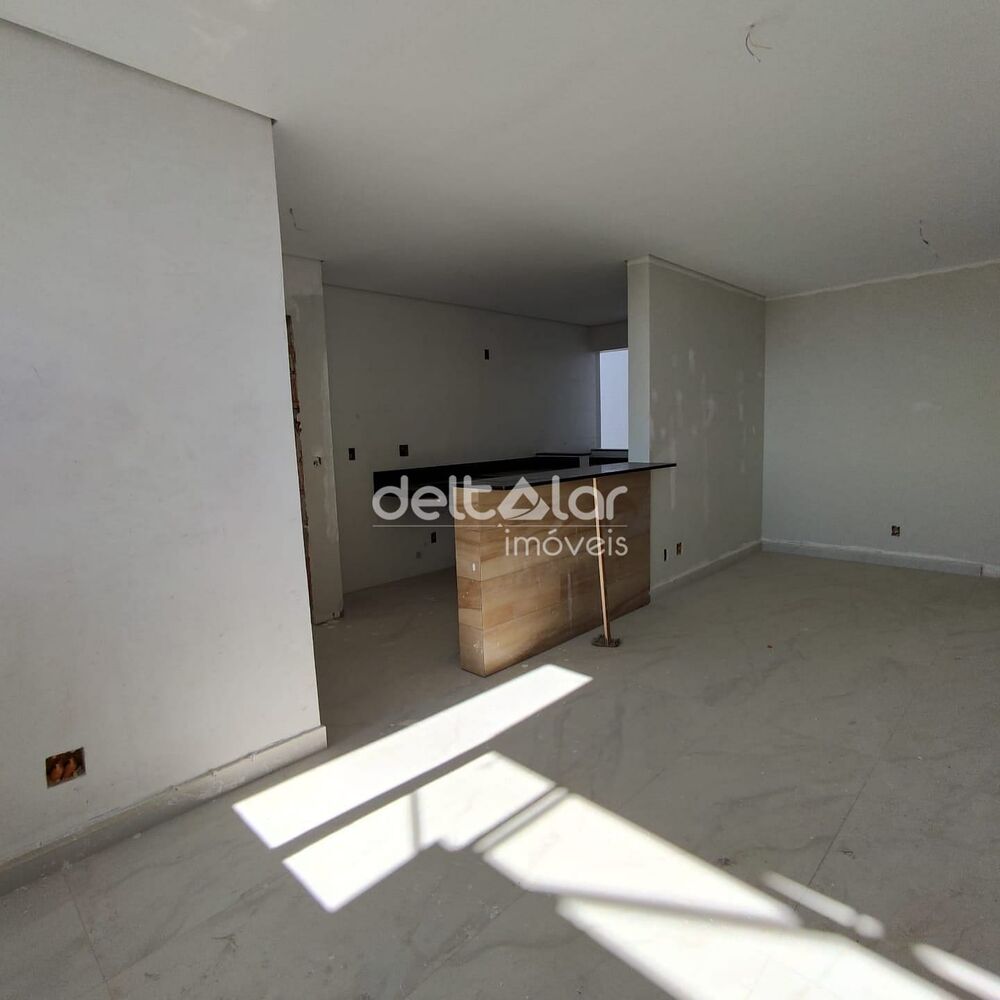 Apartamento à venda com 3 quartos, 80m² - Foto 3