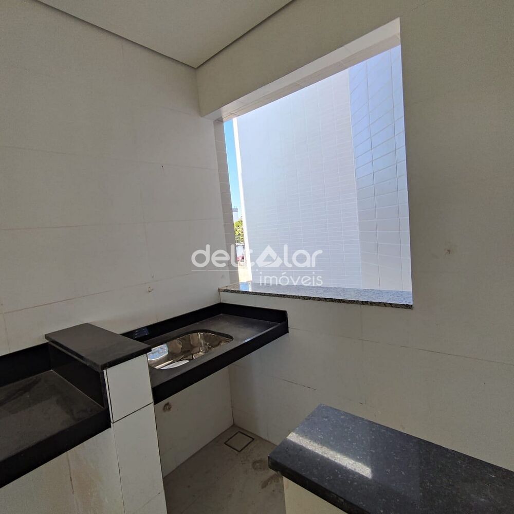Apartamento à venda com 3 quartos, 80m² - Foto 4