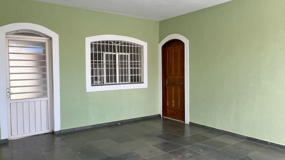 Casa, 3 quartos, 215 m² - Foto 2
