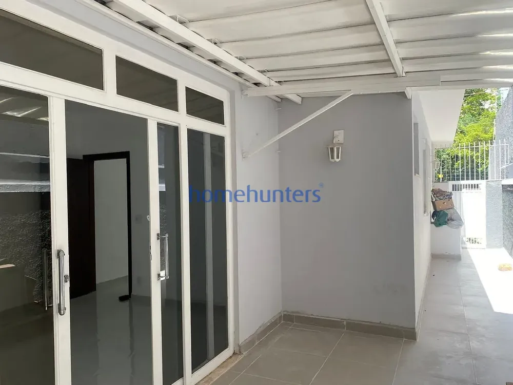 Casa, 1 quarto, 244 m² - Foto 2