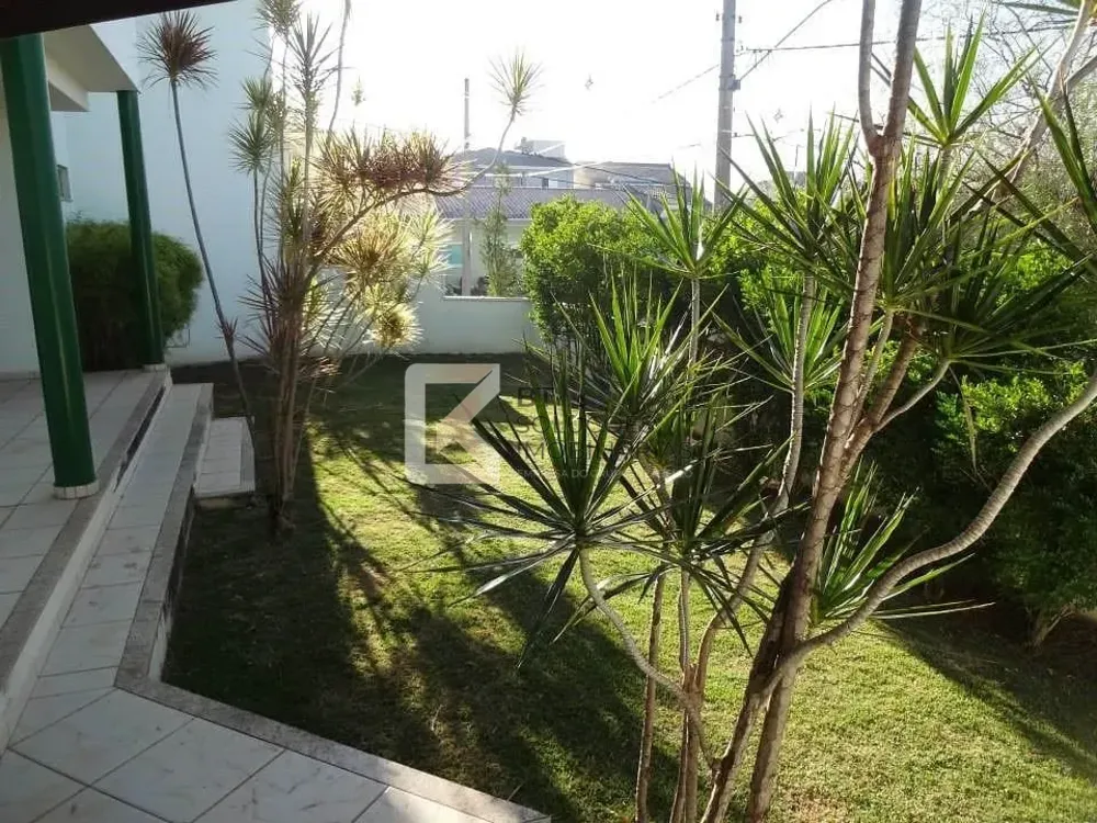 Sobrado, 6 quartos, 290 m² - Foto 4