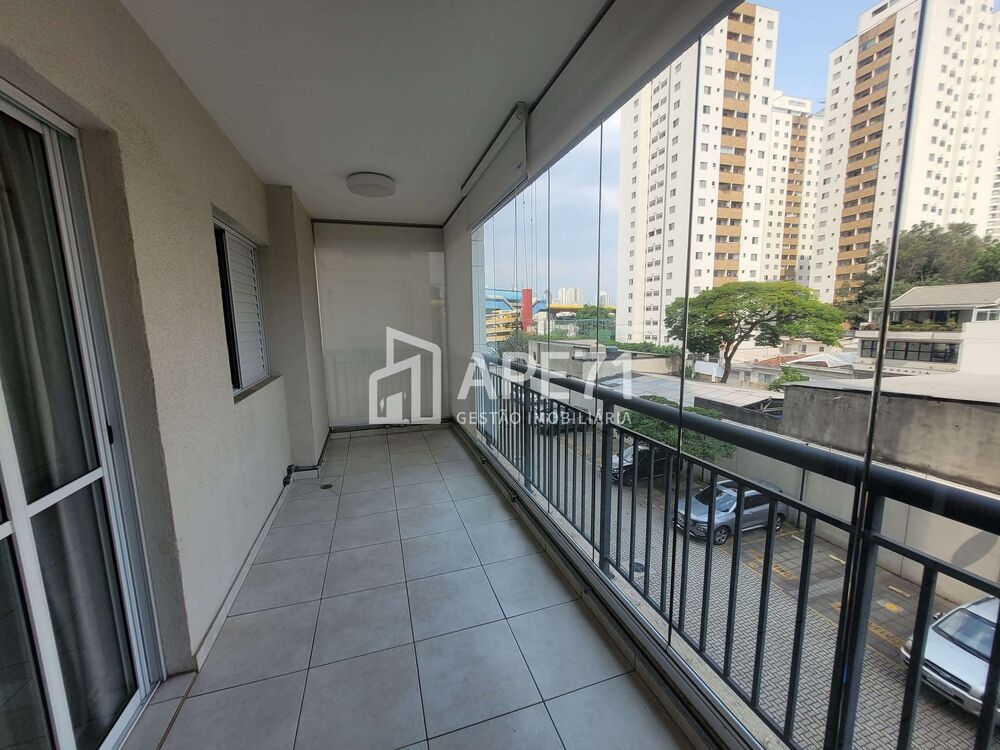 Apartamento à venda com 2 quartos, 68m² - Foto 2
