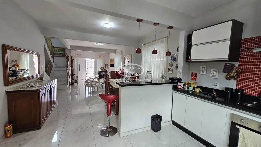 Casa, 3 quartos, 275 m² - Foto 22