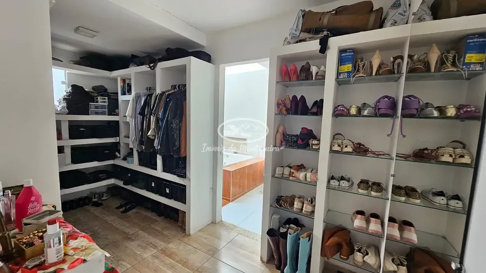 Casa, 3 quartos, 275 m² - Foto 31