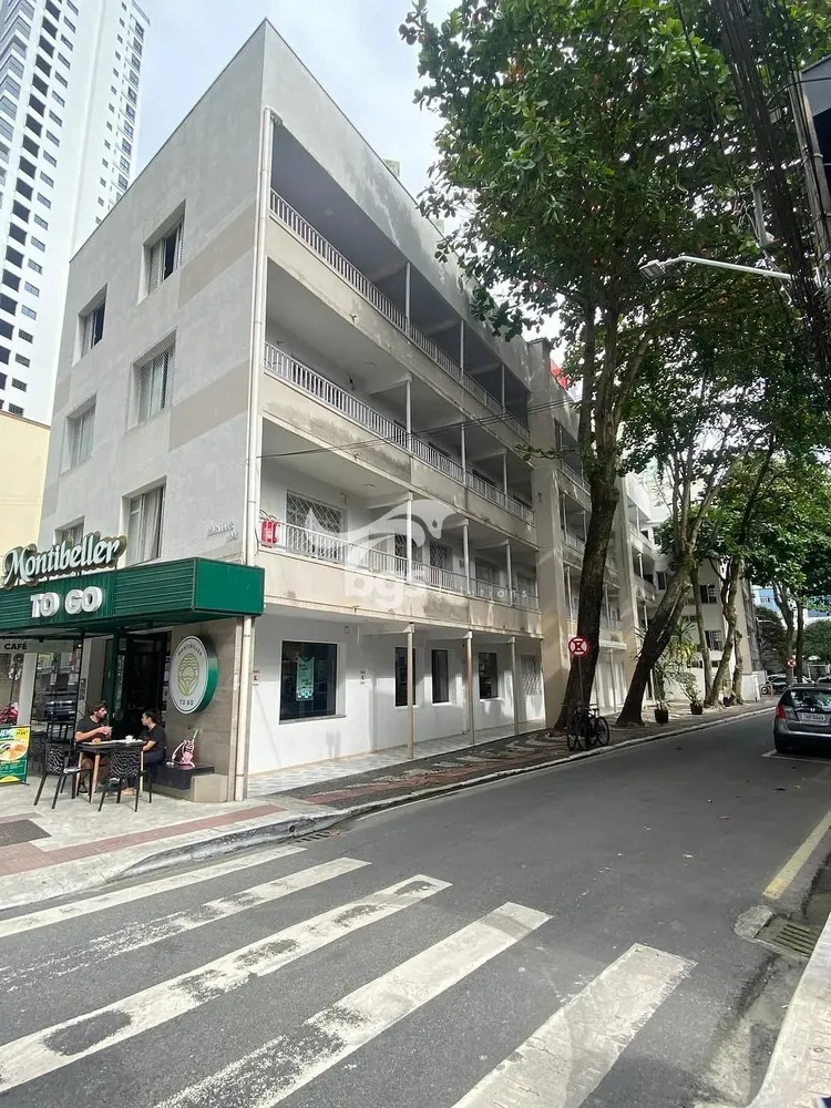 Apartamento, 2 quartos, 70 m² - Foto 2