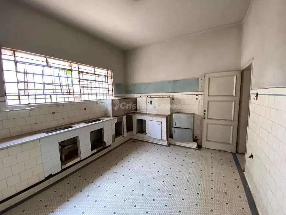 Casa, 8 quartos, 526 m² - Foto 2