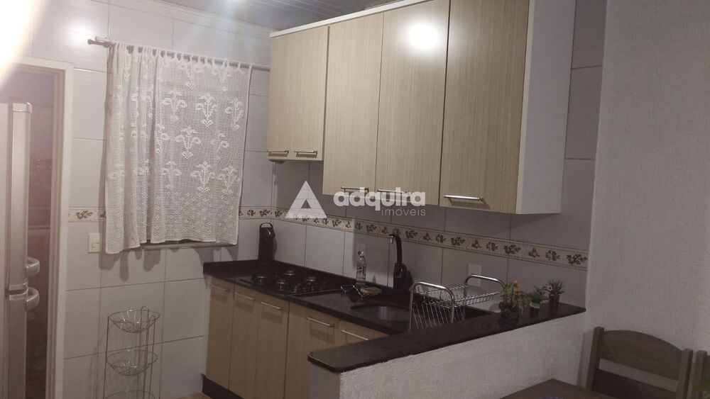 Casa à venda com 2 quartos, 43m² - Foto 1