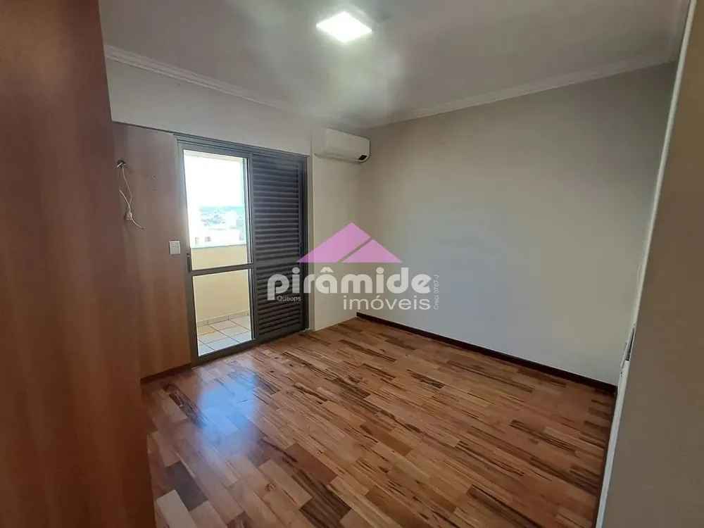 Apartamento, 3 quartos, 147 m² - Foto 3