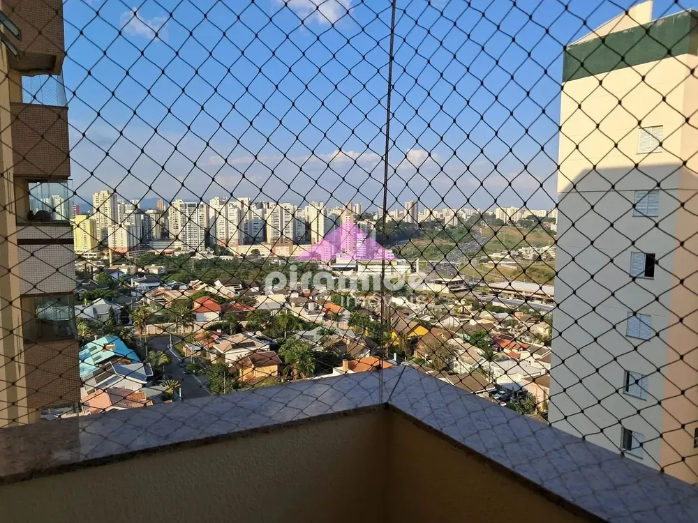 Apartamento, 3 quartos, 147 m² - Foto 2