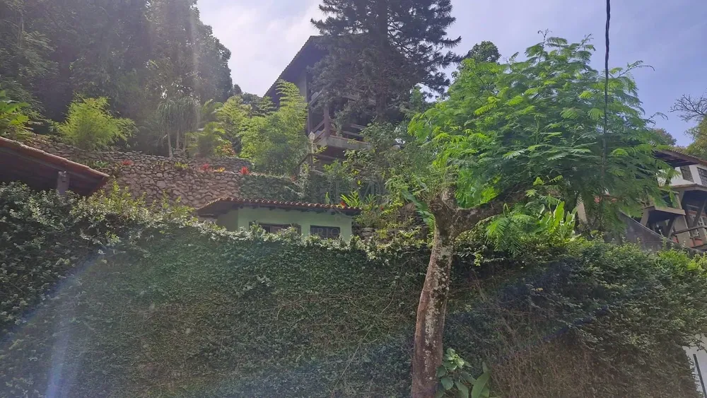 Casa, 6 quartos, 354 m² - Foto 2