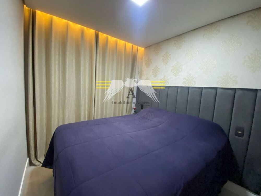 Apartamento à venda com 2 quartos, 77m² - Foto 2