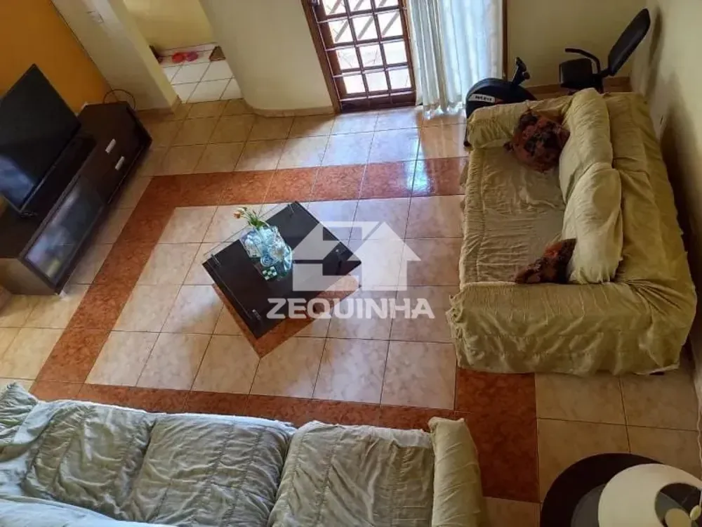 Casa, 4 quartos, 393 m² - Foto 1