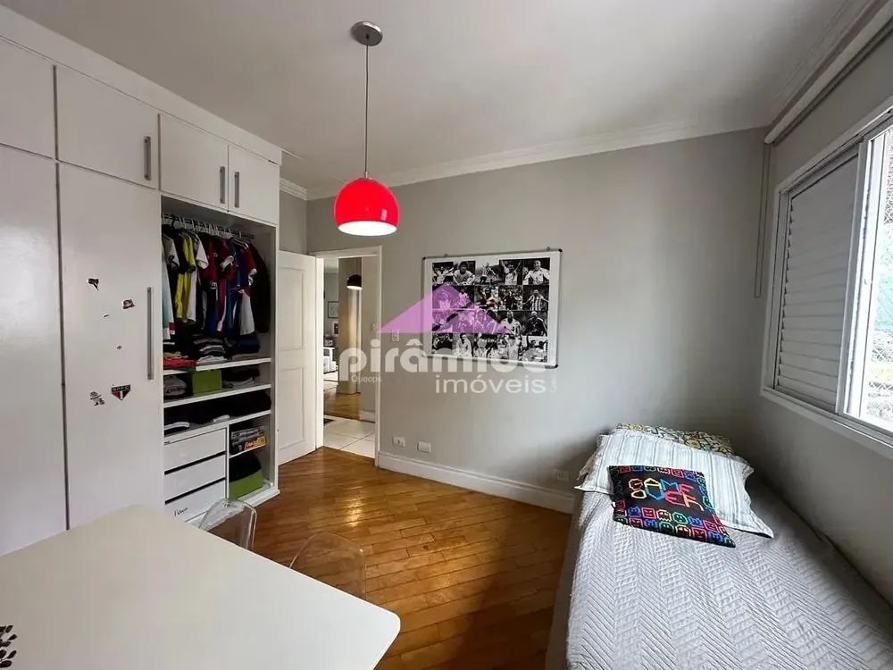 Apartamento, 3 quartos, 177 m² - Foto 1