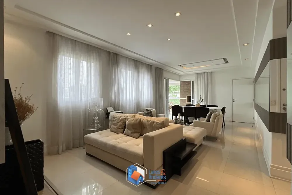 Apartamento, 3 quartos, 137 m² - Foto 1