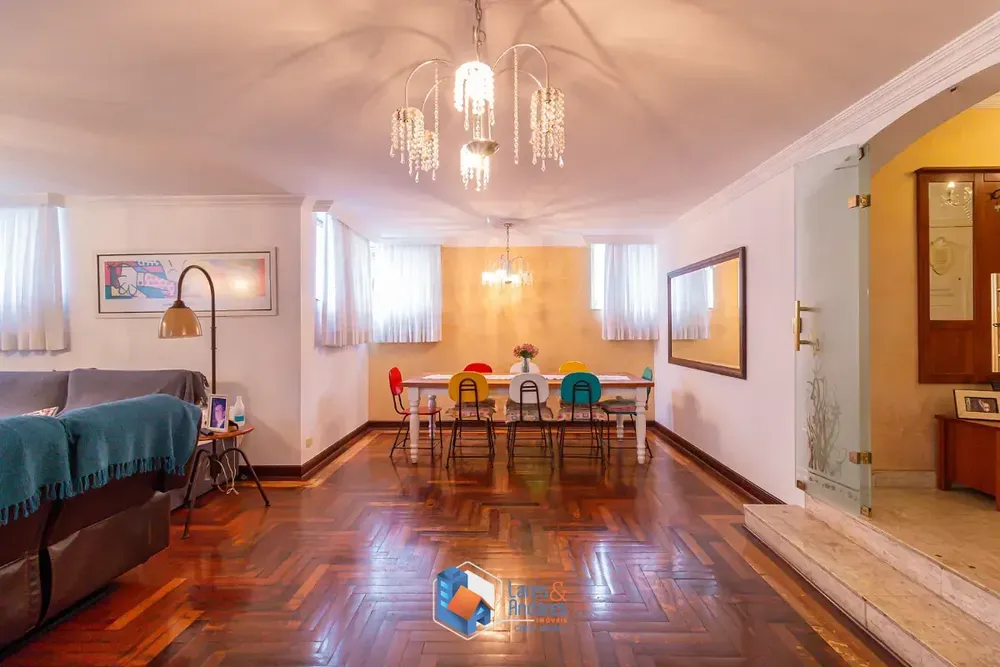 Apartamento, 3 quartos, 188 m² - Foto 1