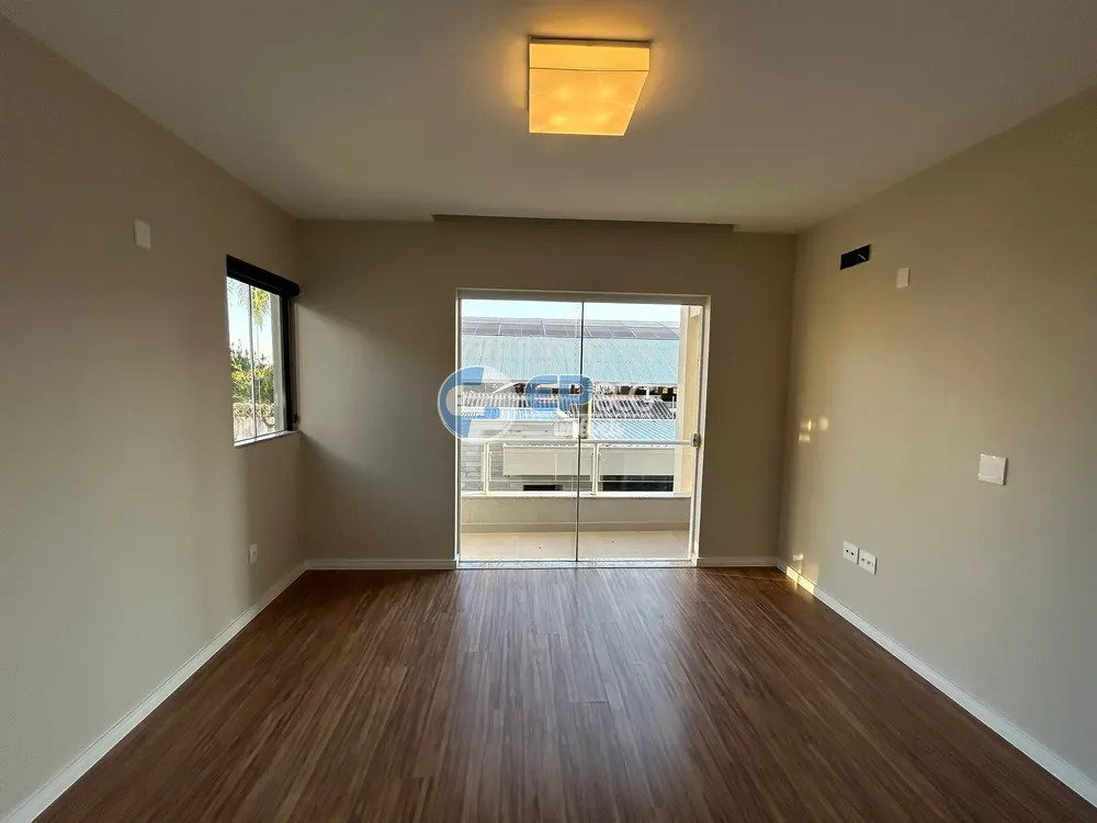 Casa, 4 quartos, 400 m² - Foto 1