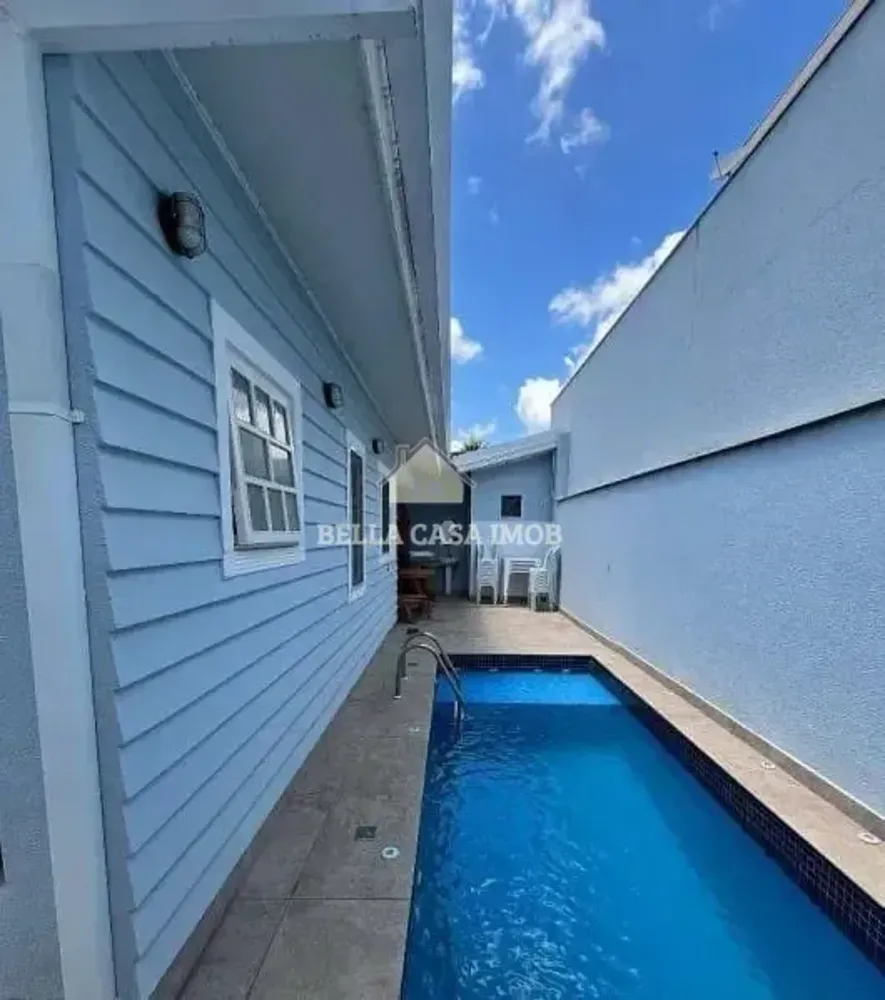 Casa, 4 quartos, 237 m² - Foto 1