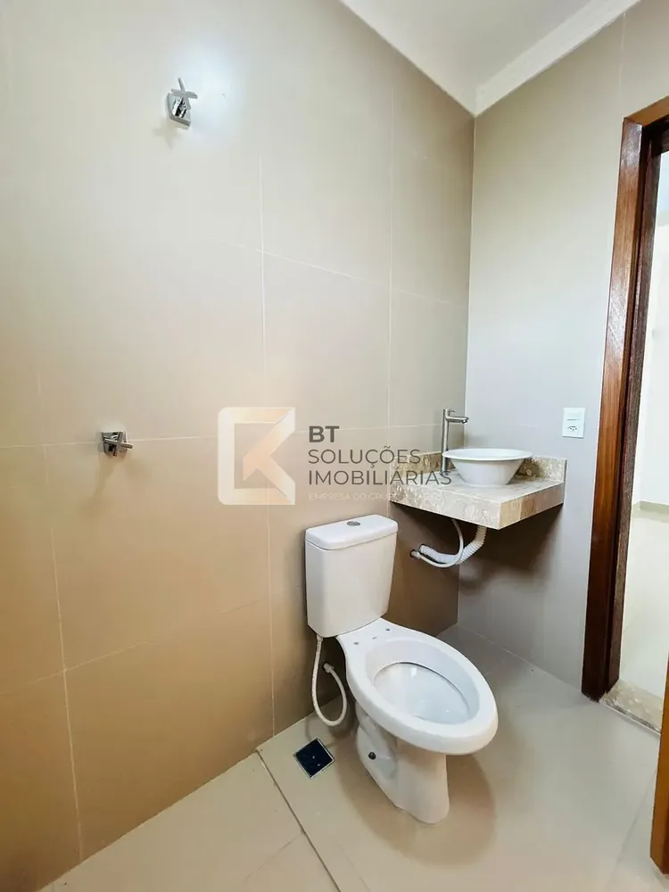 Casa, 3 quartos, 64 m² - Foto 1