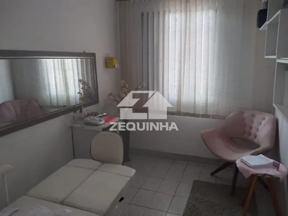 Casa, 3 quartos, 148 m² - Foto 2