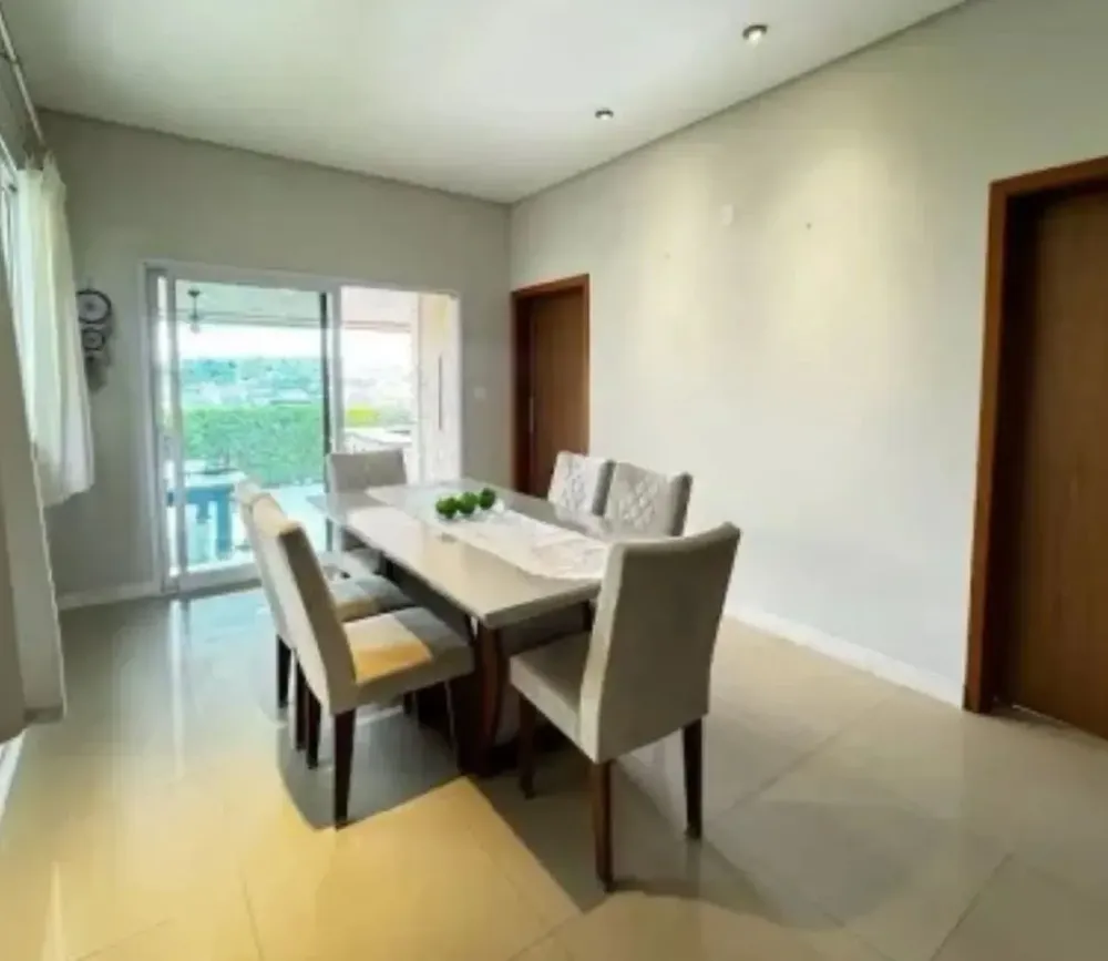 Casa, 4 quartos, 264 m² - Foto 2
