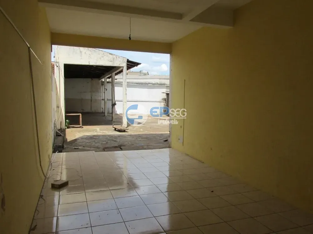 Sobrado, 1 quarto, 442 m² - Foto 2