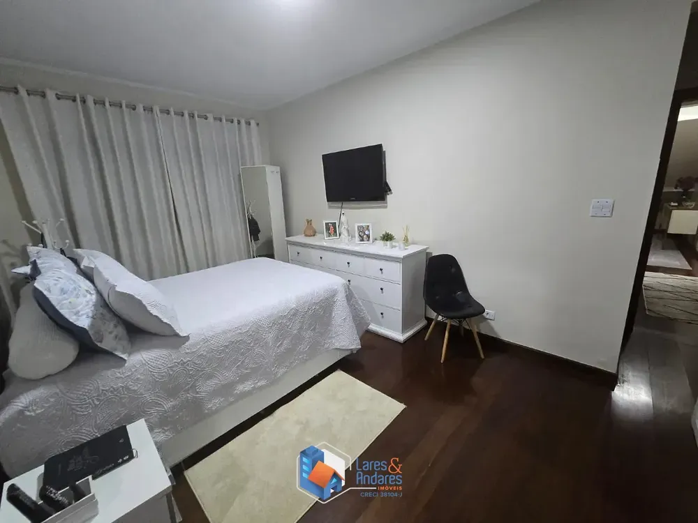Casa, 3 quartos, 219 m² - Foto 7