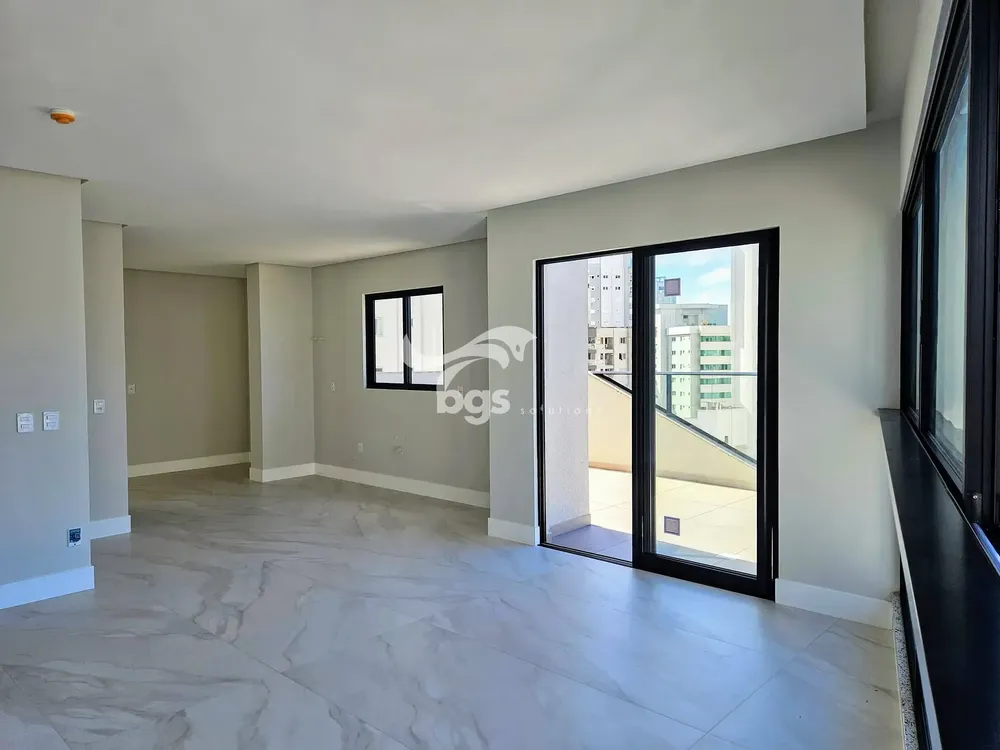 Apartamento, 4 quartos, 194 m² - Foto 3