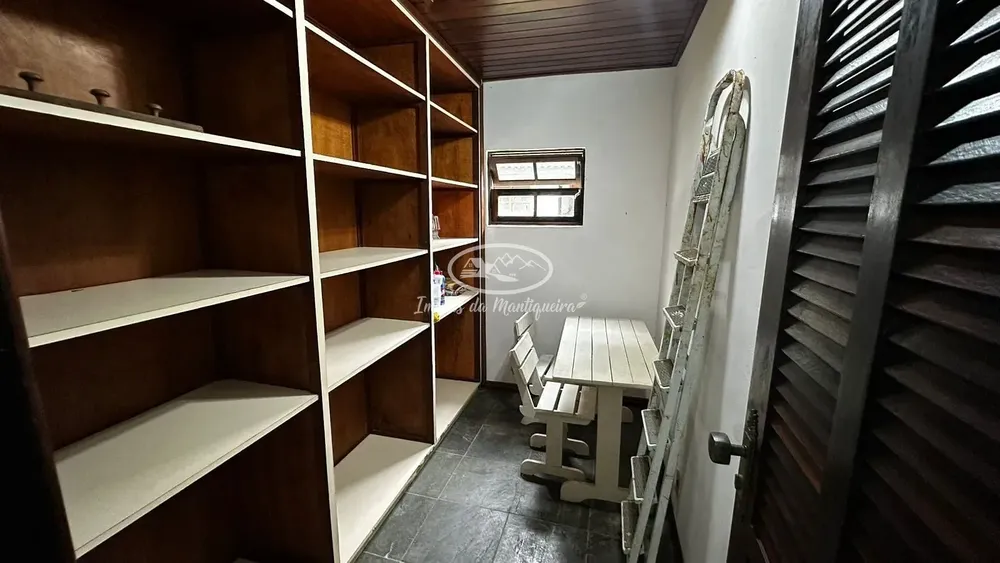 Casa, 3 quartos, 250 m² - Foto 12