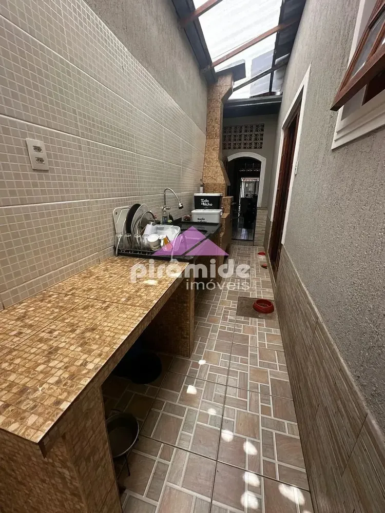 Casa, 3 quartos, 81 m² - Foto 2