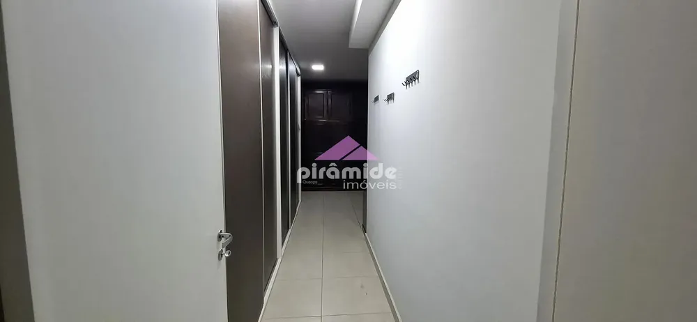 Apartamento, 4 quartos, 245 m² - Foto 2