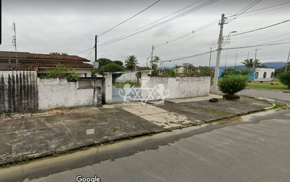Casa à venda com 9 quartos, 341m² - Foto 11