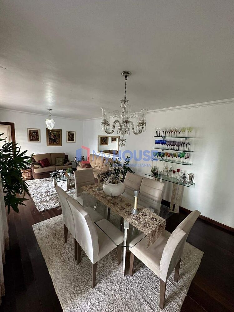 Apartamento à venda com 3 quartos, 204m² - Foto 7