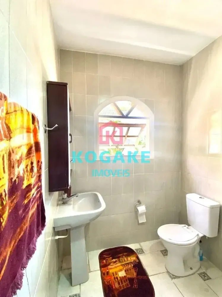 Sobrado, 3 quartos, 228 m² - Foto 1